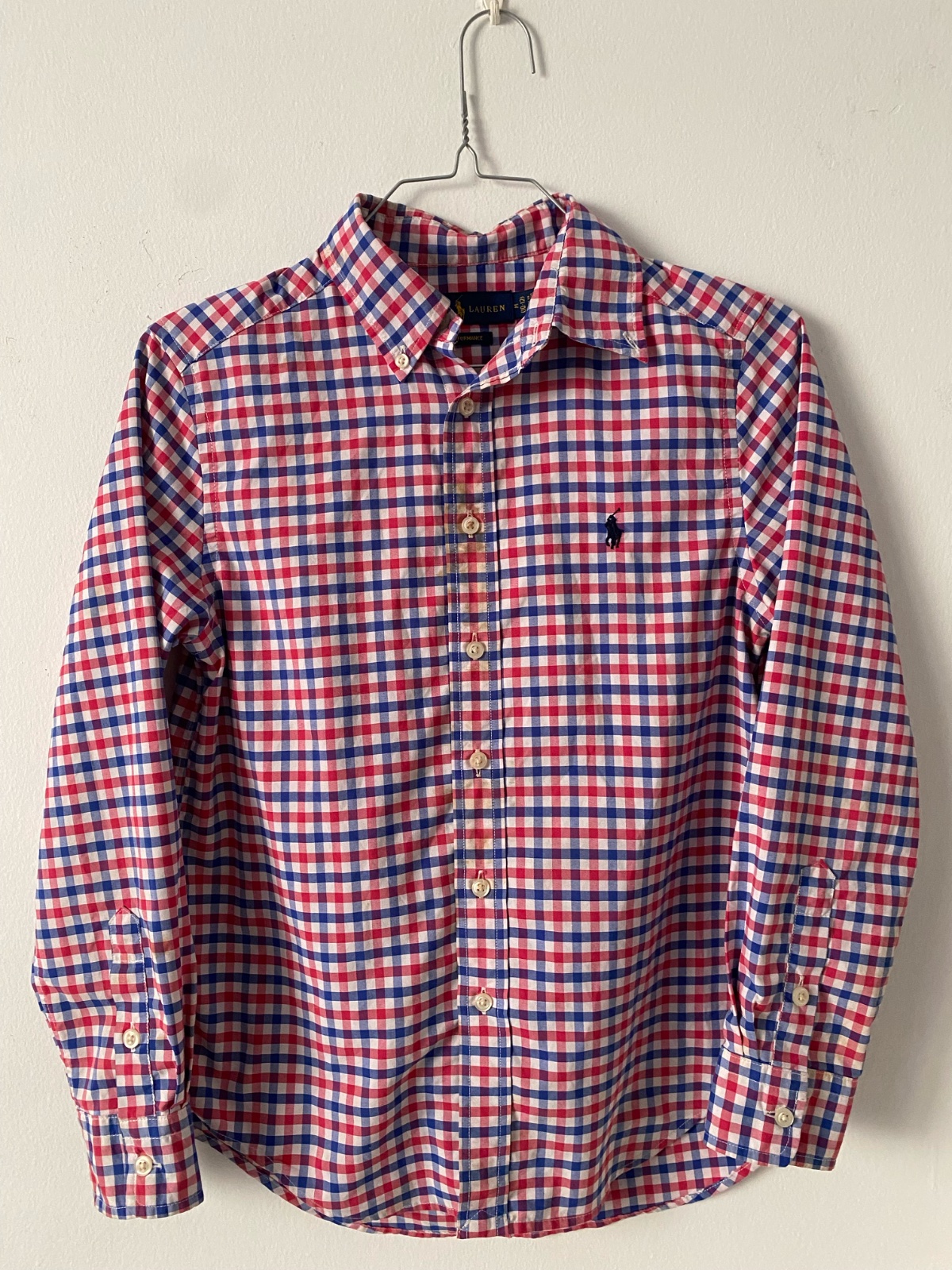 Chemise bleu et rouge