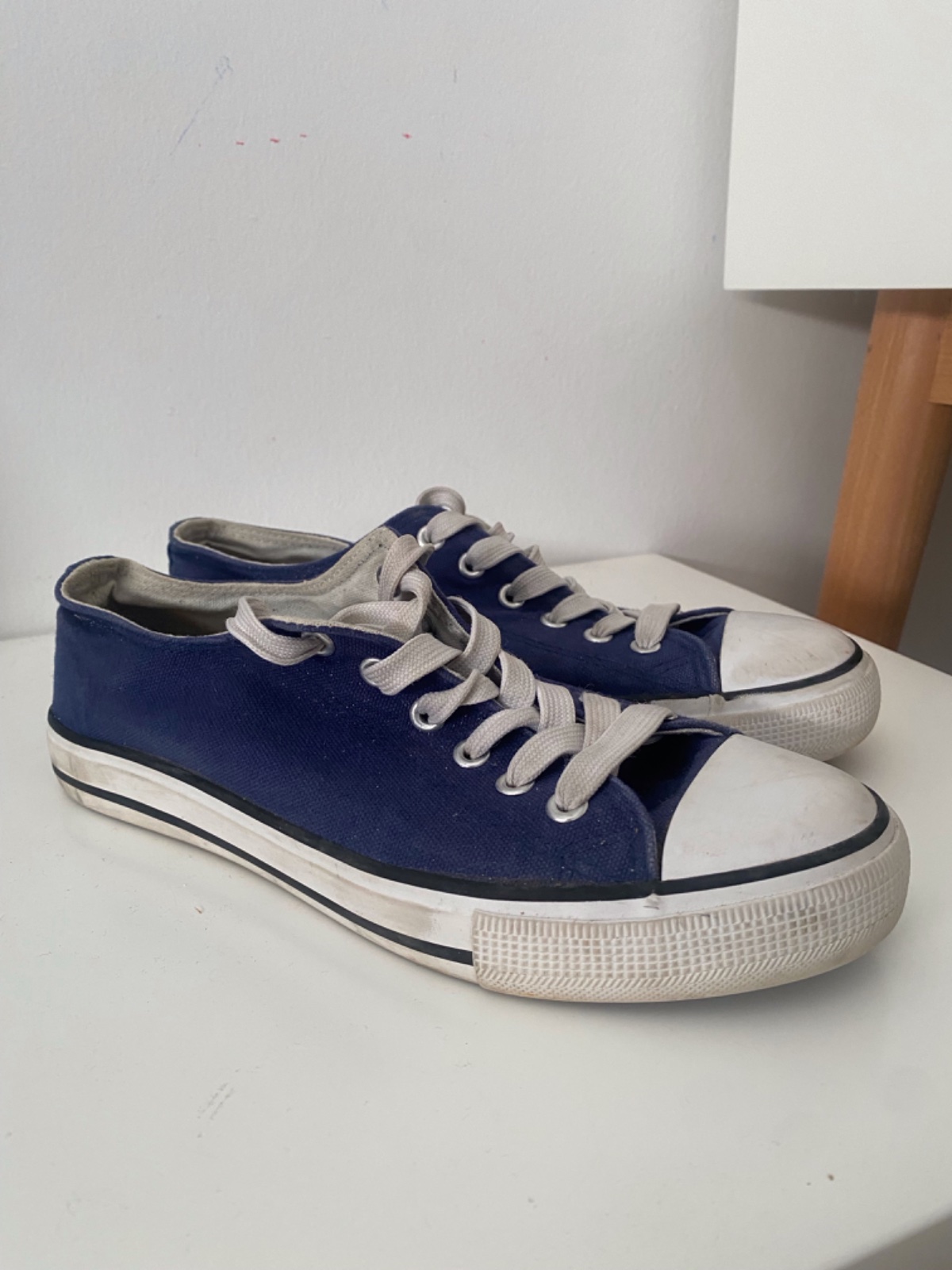 Converse bleu marine
