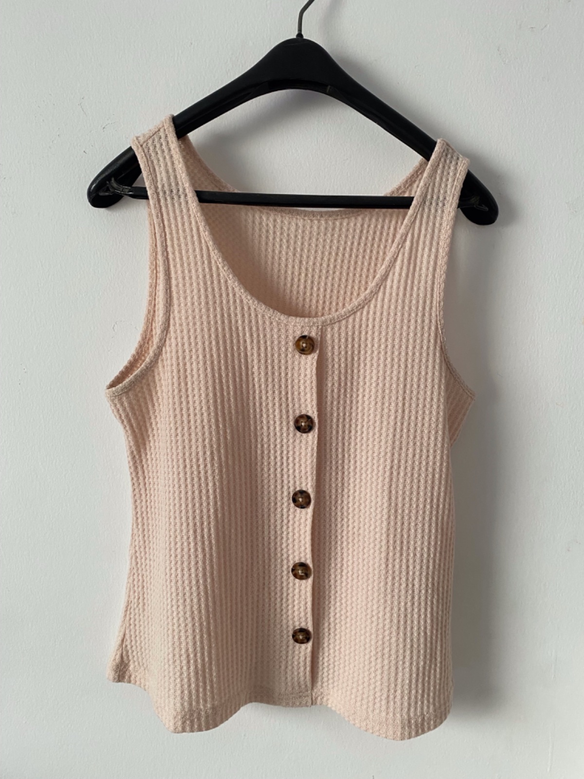 Top beige simple