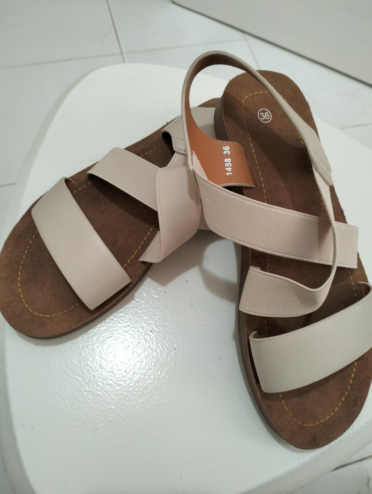 Sandal 