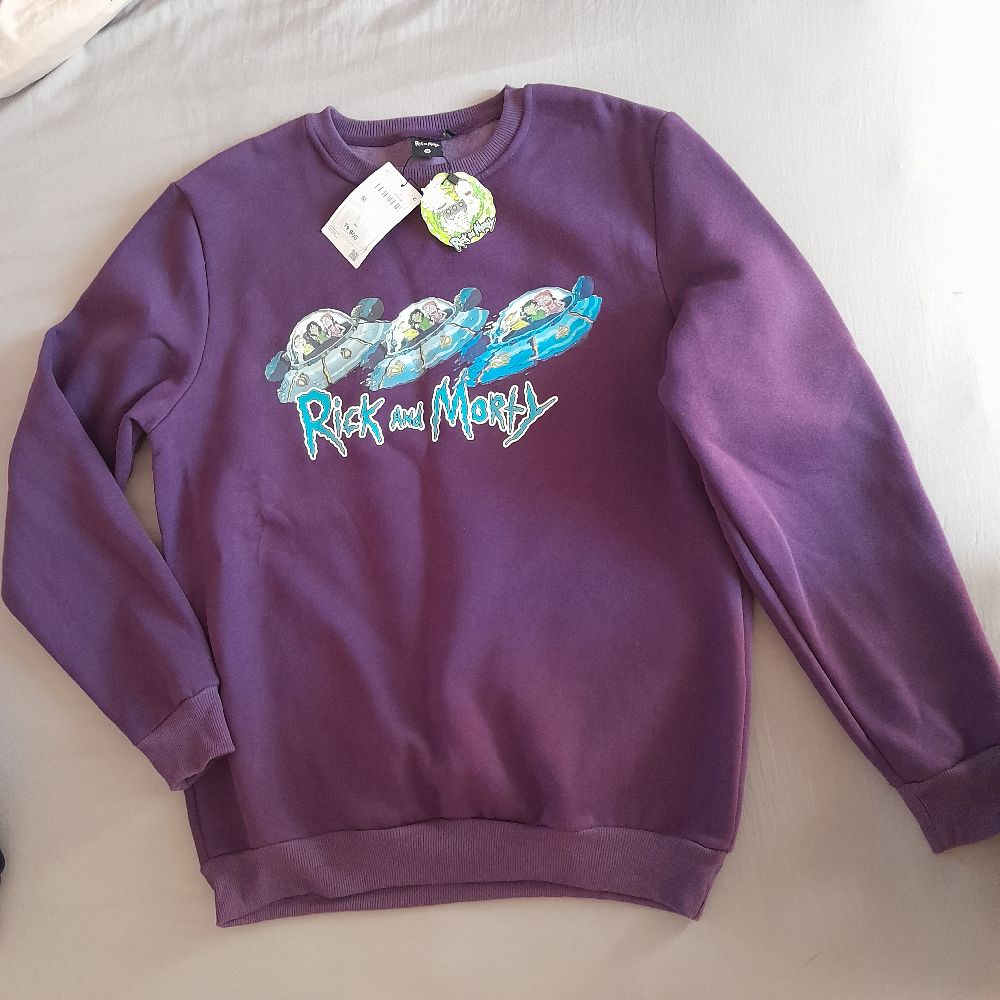 Pull RickAndMorty neuf