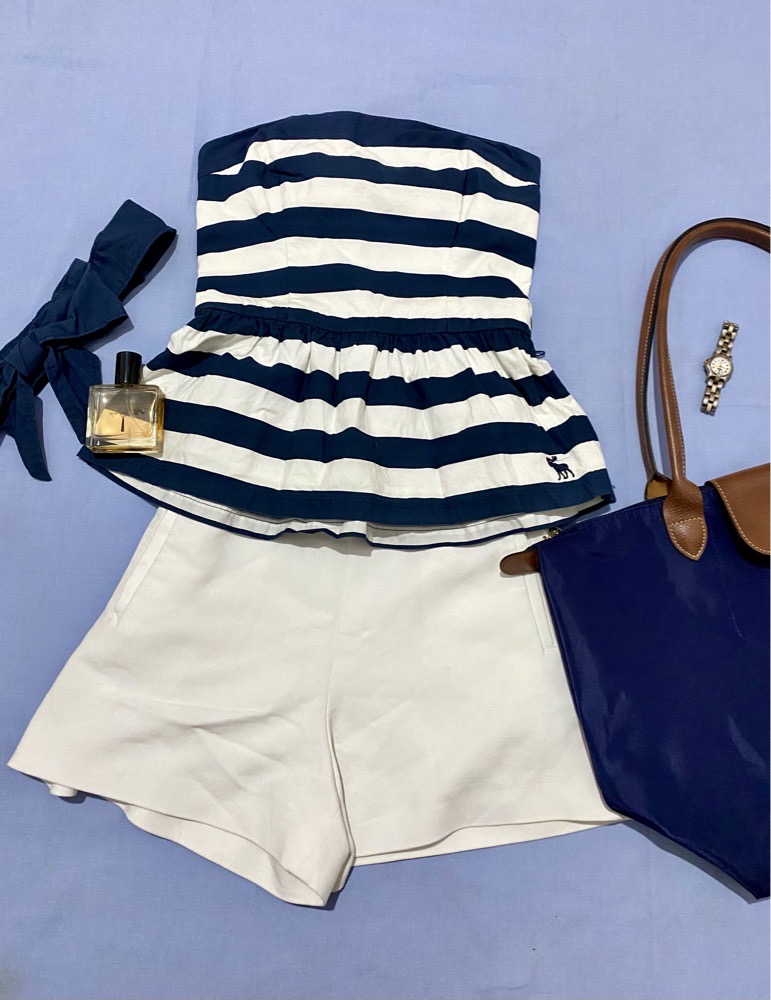 stripped abercrombie tube top COLLECTION OLD MONEY✨
