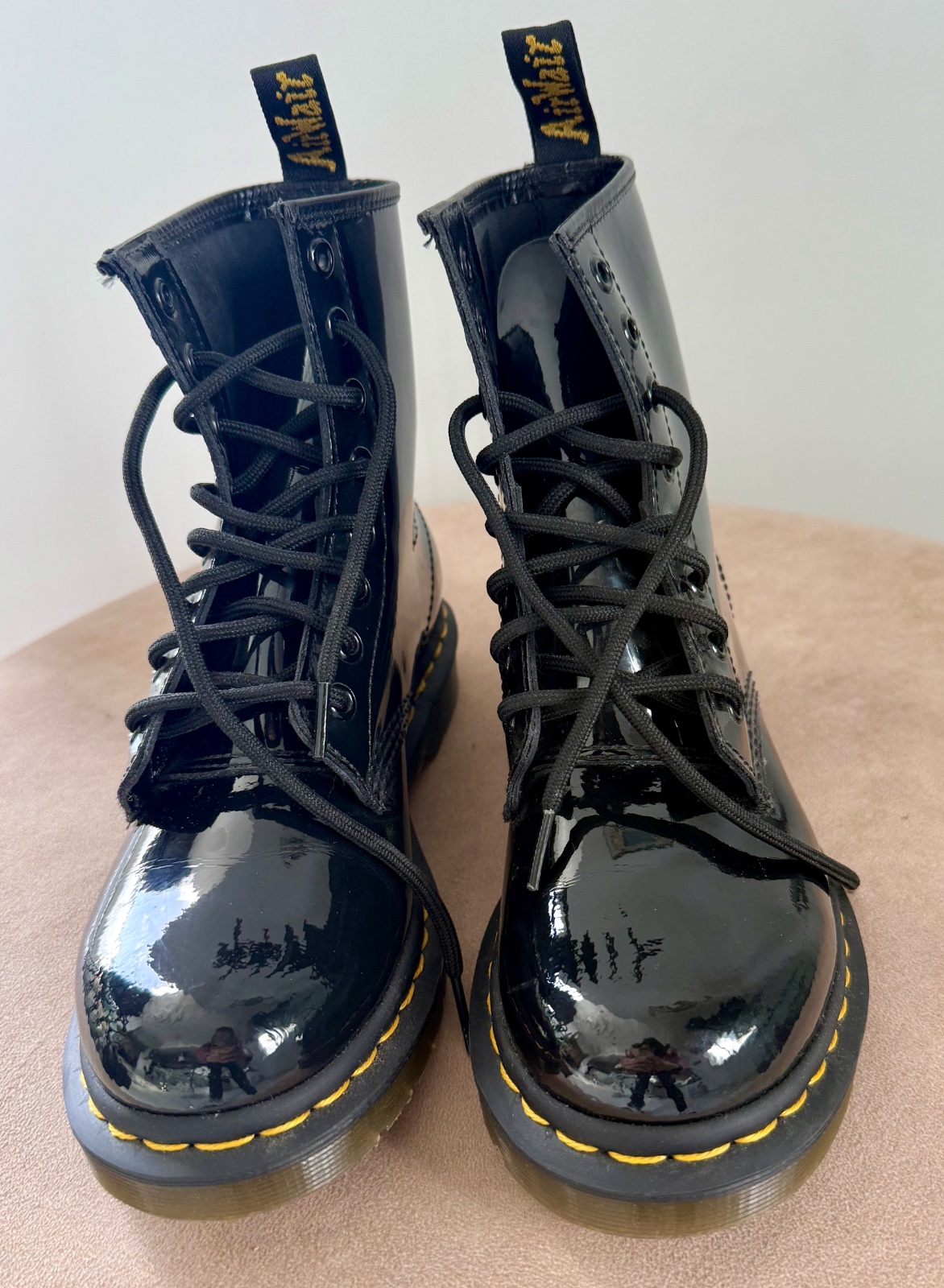 Brodequin Dr. Martens noir vernis neuf