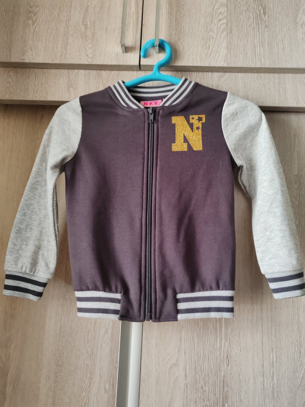 Superbe veste  marque Kiabi 