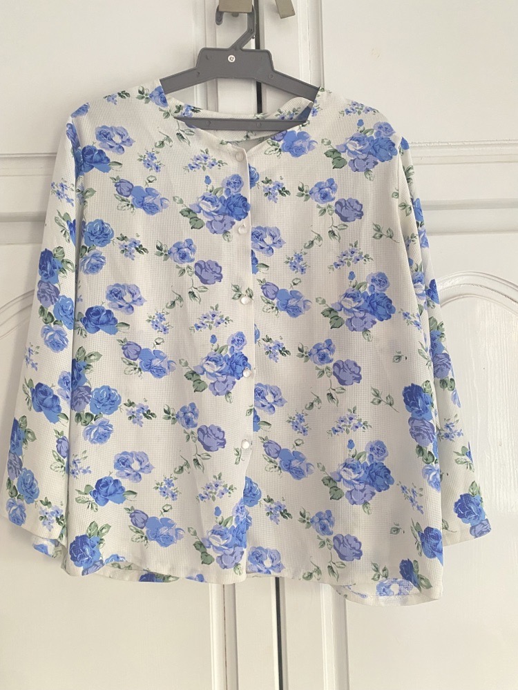 chemise florale bleu