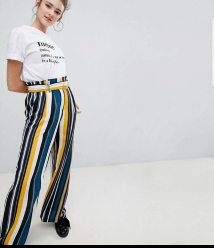 Pantalon bershka large 