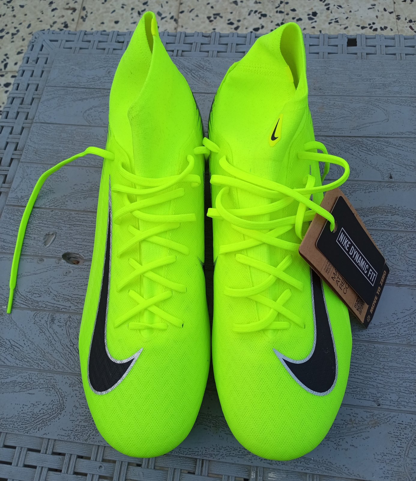 Nike 