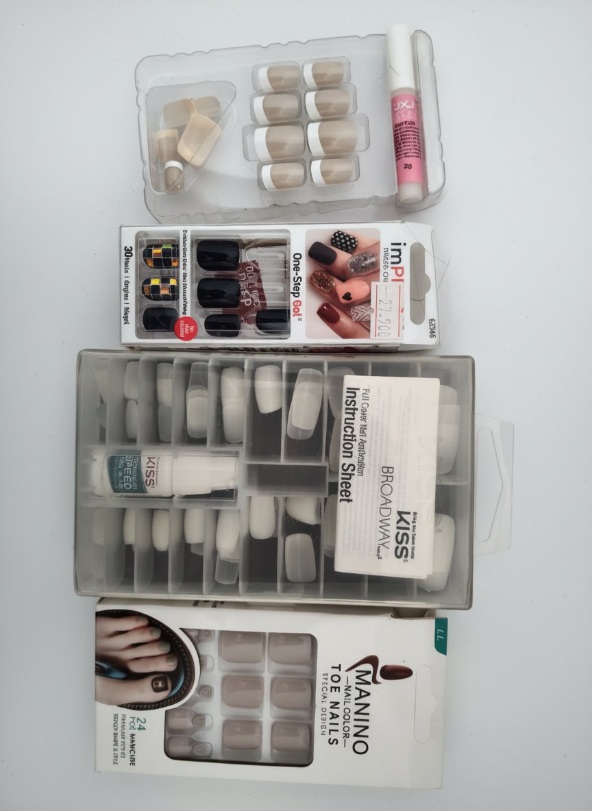 Lot faux ongles 