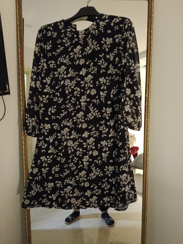 Robe avec manches 3/4 de la marque MAX