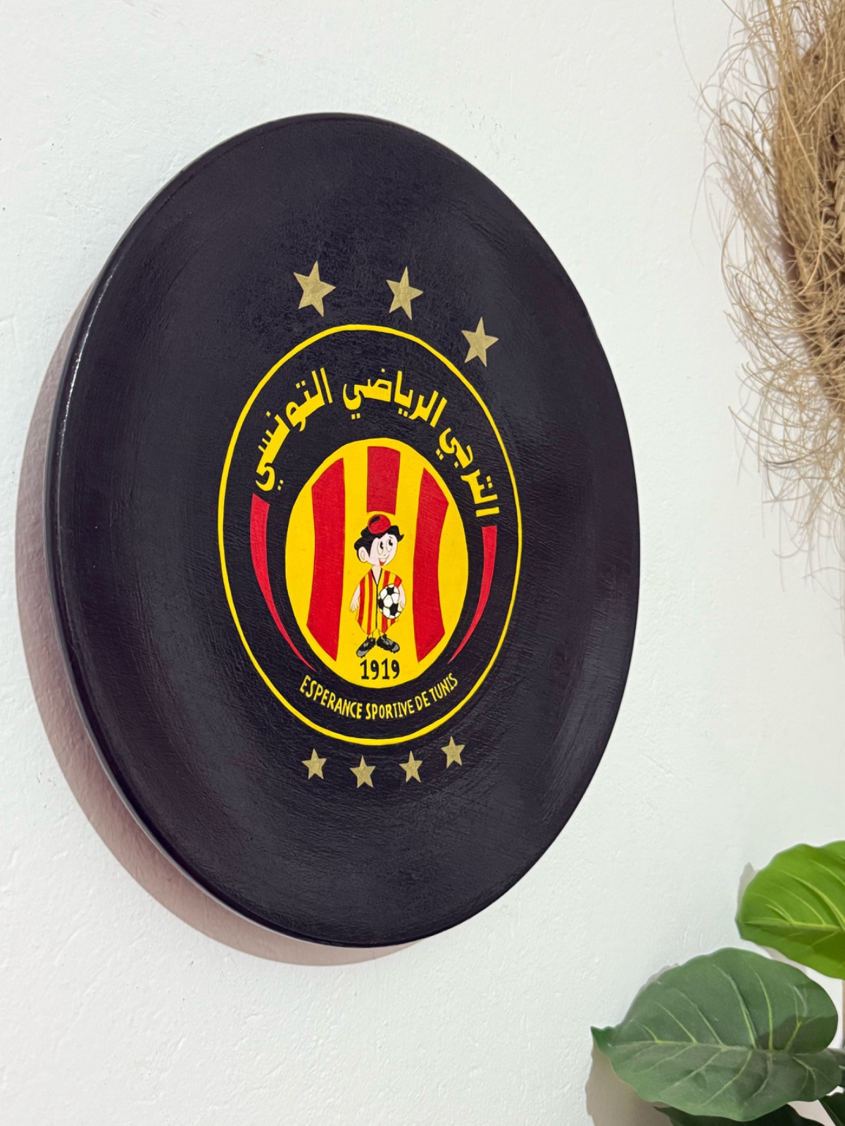 Assiette murale décorative En terre cuite