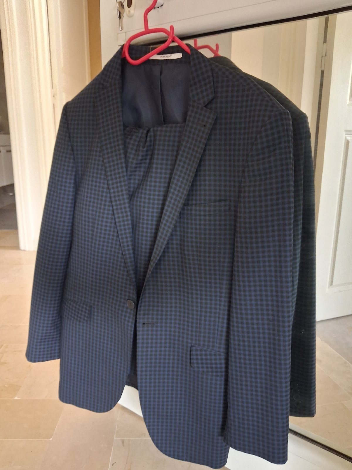 Costume bleu 