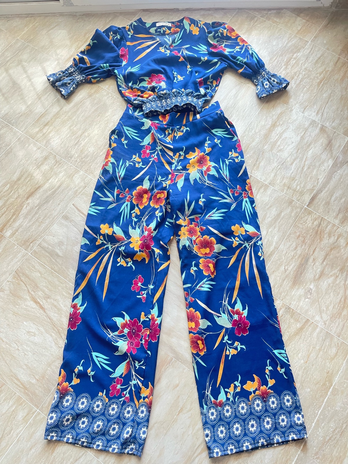Set bleu marine 