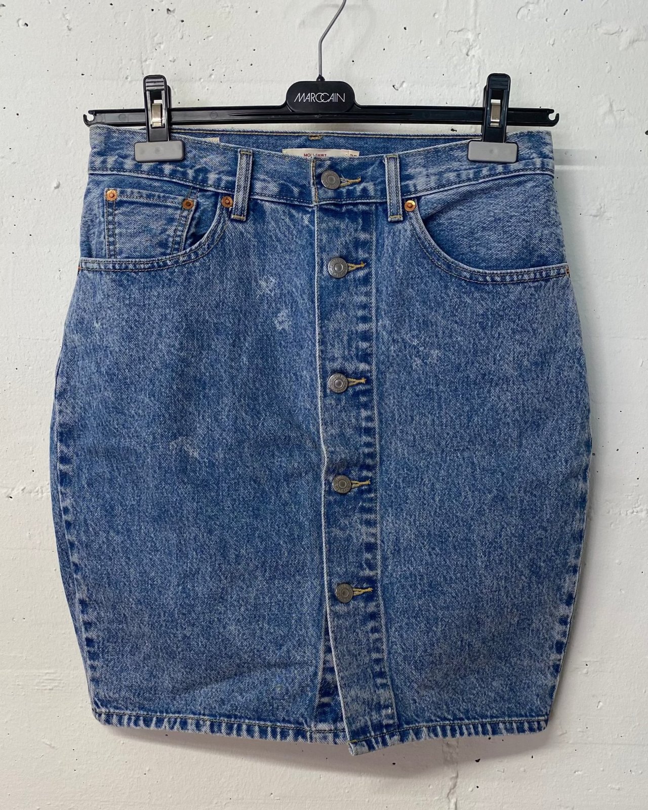 Jupe en jean Levi's vintage boutonnée – Modèle Premium Button Thru Mom Skirt 