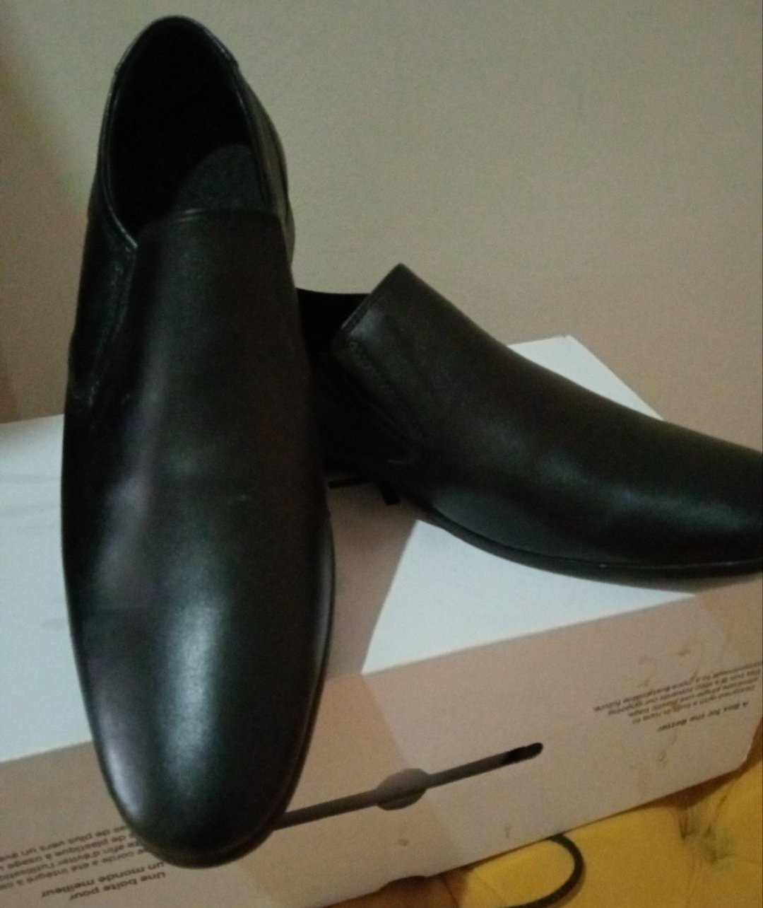 Chaussures homme vrai cuir neuf T42