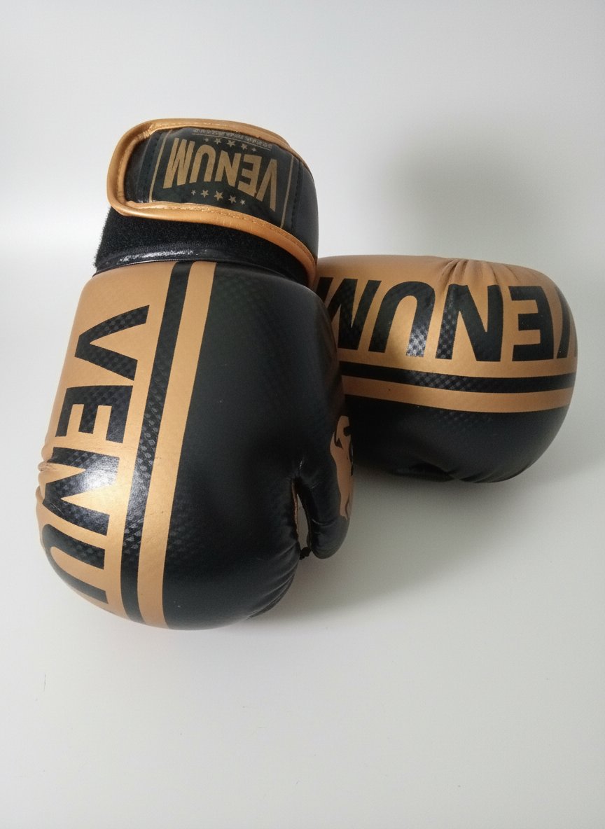 🥊 Gants de Boxe Venum 8 OZ Noir & Or 