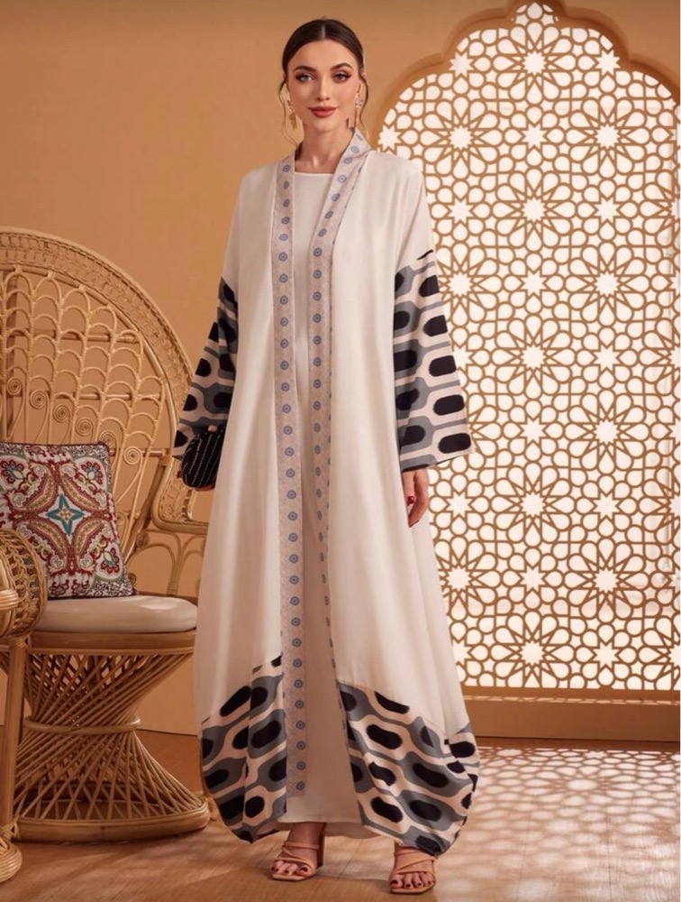 Code promo -20%. Profitez  Abaya Al Najma de chez Shein imprimee geometrique