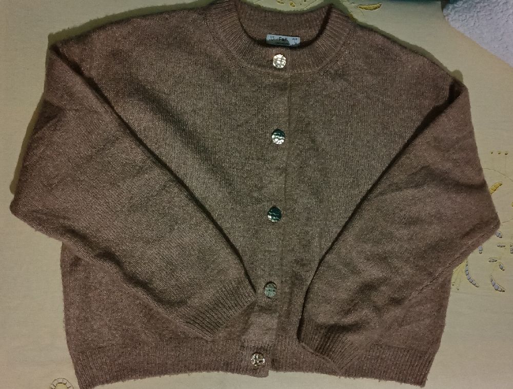 Cardigan old money style tendance