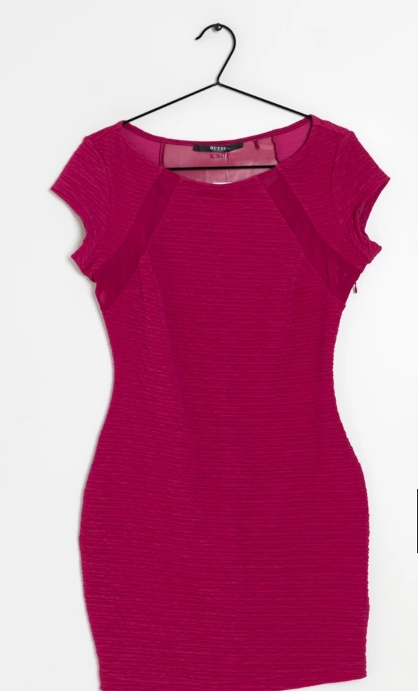 Robe rose 