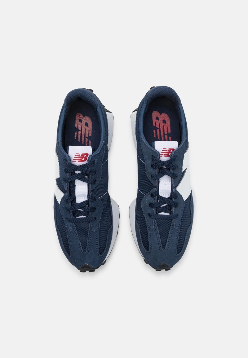 New balance M327