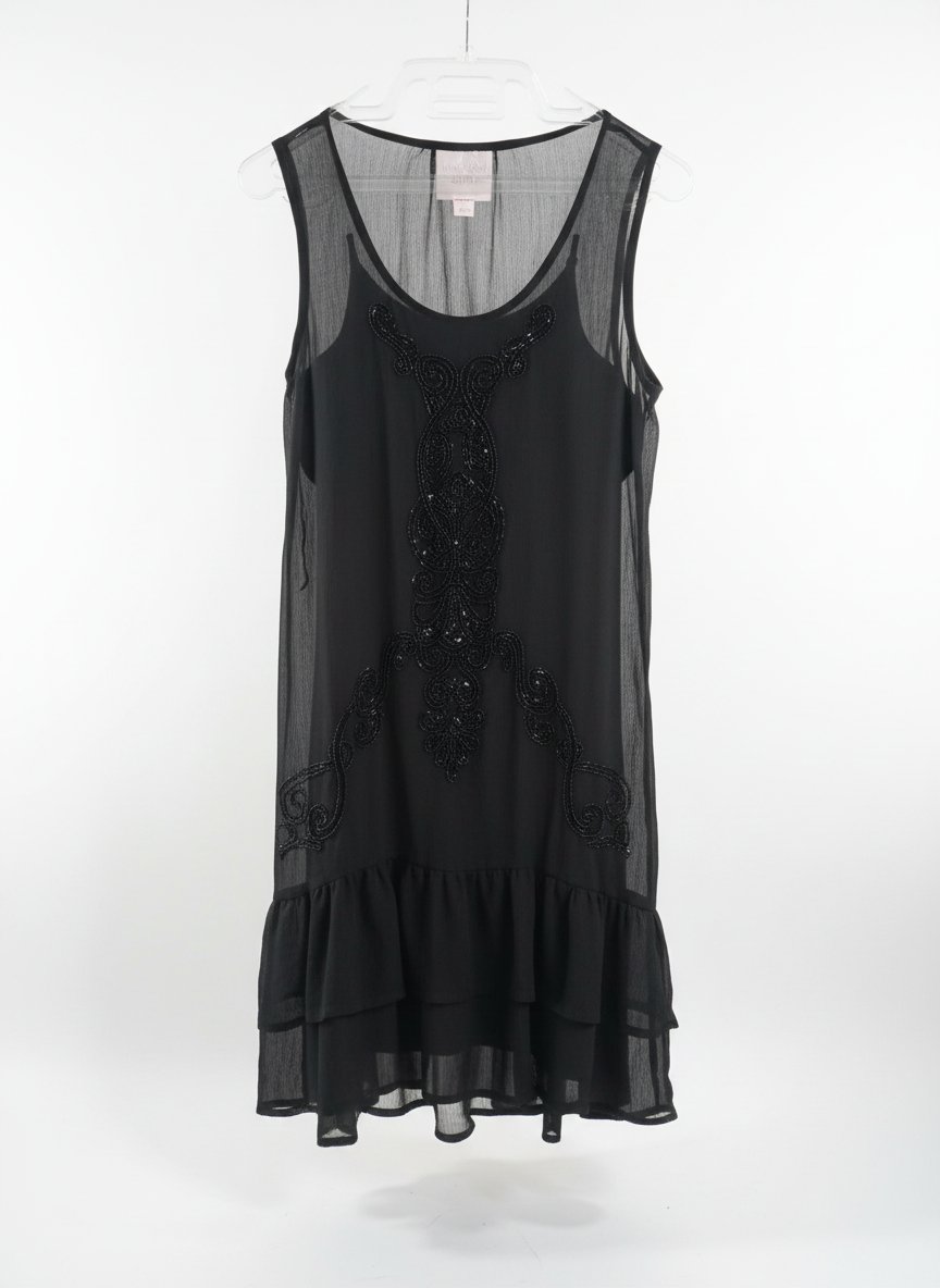 Robe très jolie convient aussi à un cache maillot élégant 