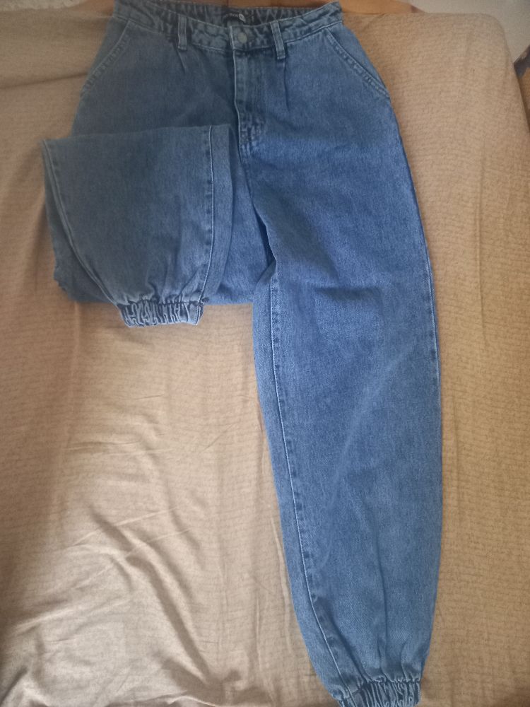 Pantalon djean boohoo