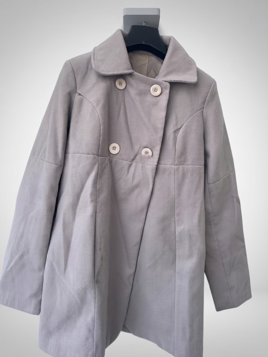 Manteau en cachemire, couleur gris clair