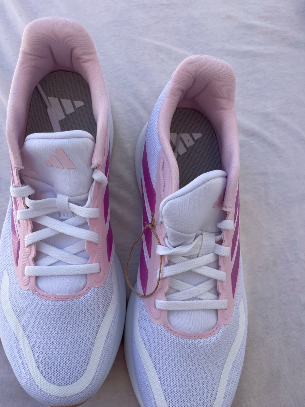 👟 Baskets Adidas – Taille 39 ½