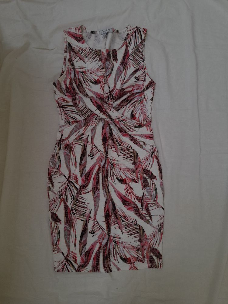 Robe blanche imprimée