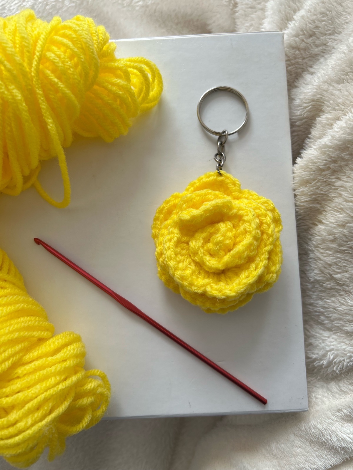 Key charm flower 🍋🍋