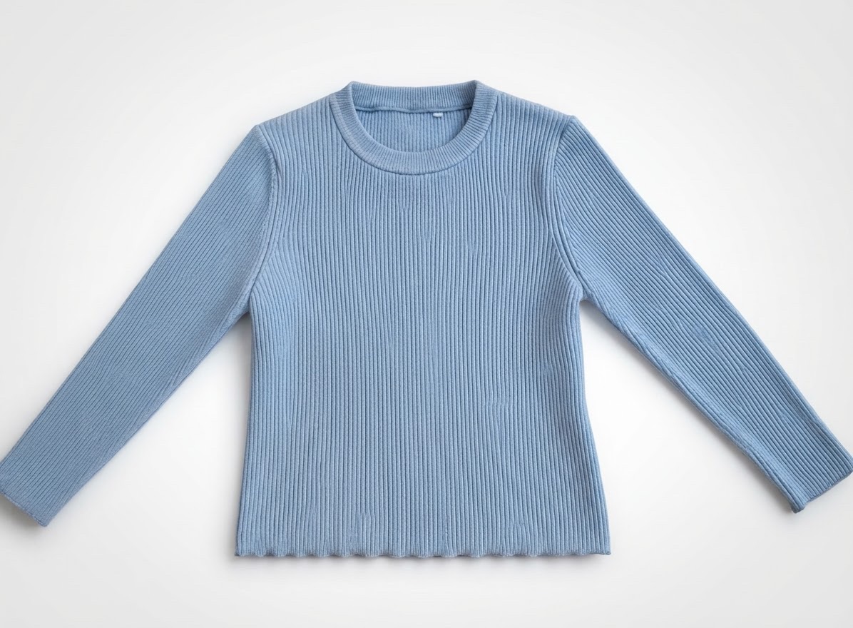 Pull bleu ciel à manches longues