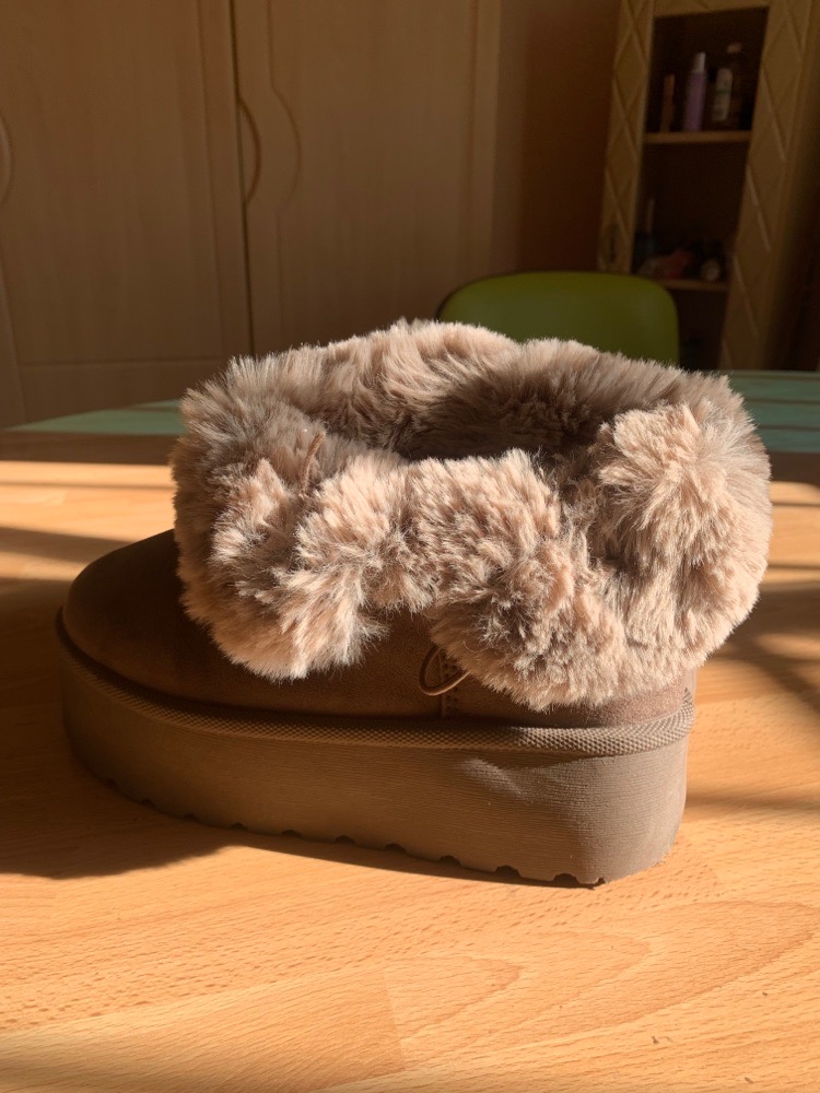 Boots style UGG