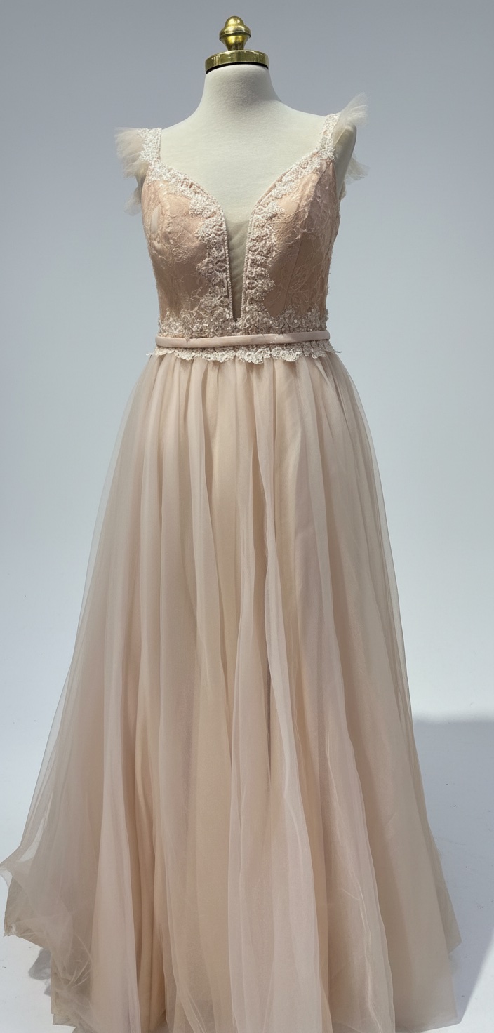 Robe longue de soirée en tulle beige