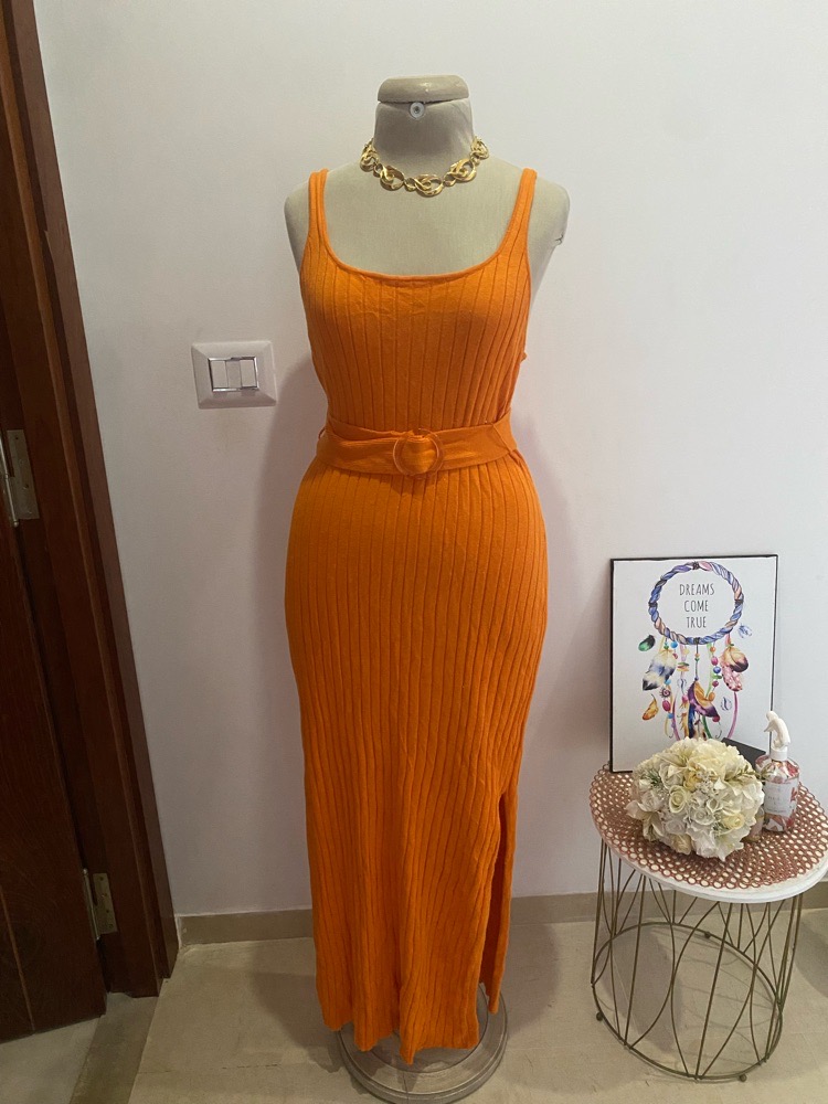 robe côtelée avec ceinture