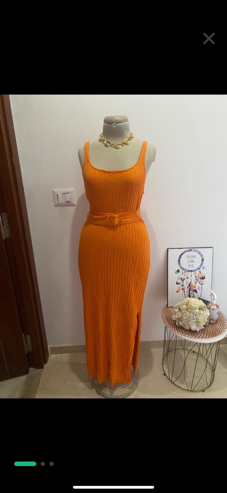 Robe côtelée avec ceinture