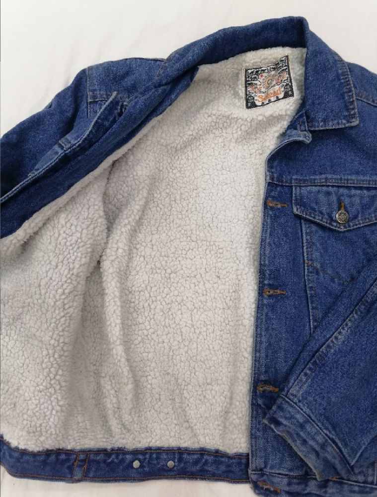veste djean fourrée à l'intérieur 