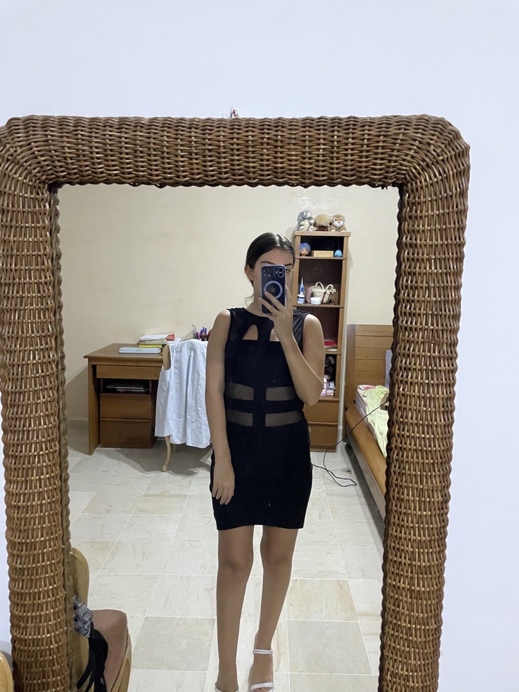 Robe noir