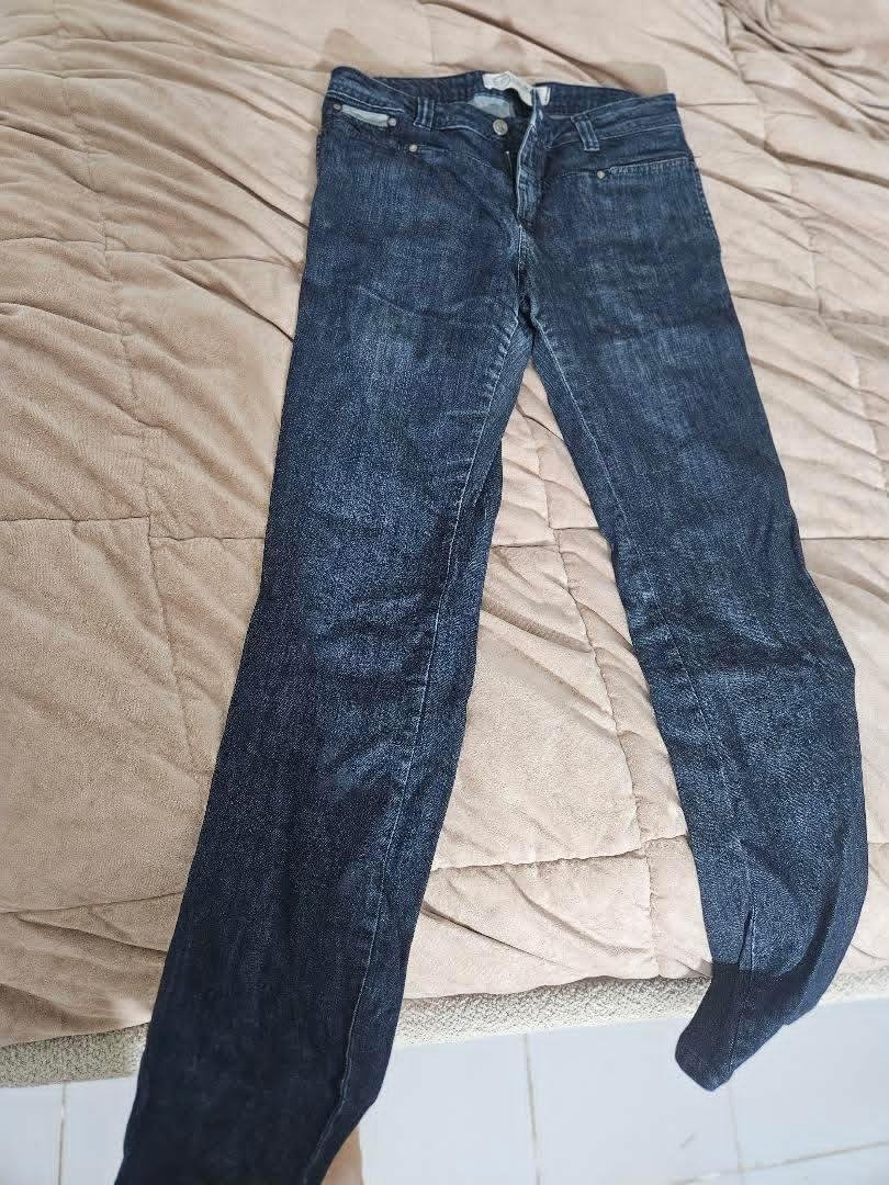 Pantalon foncé large 