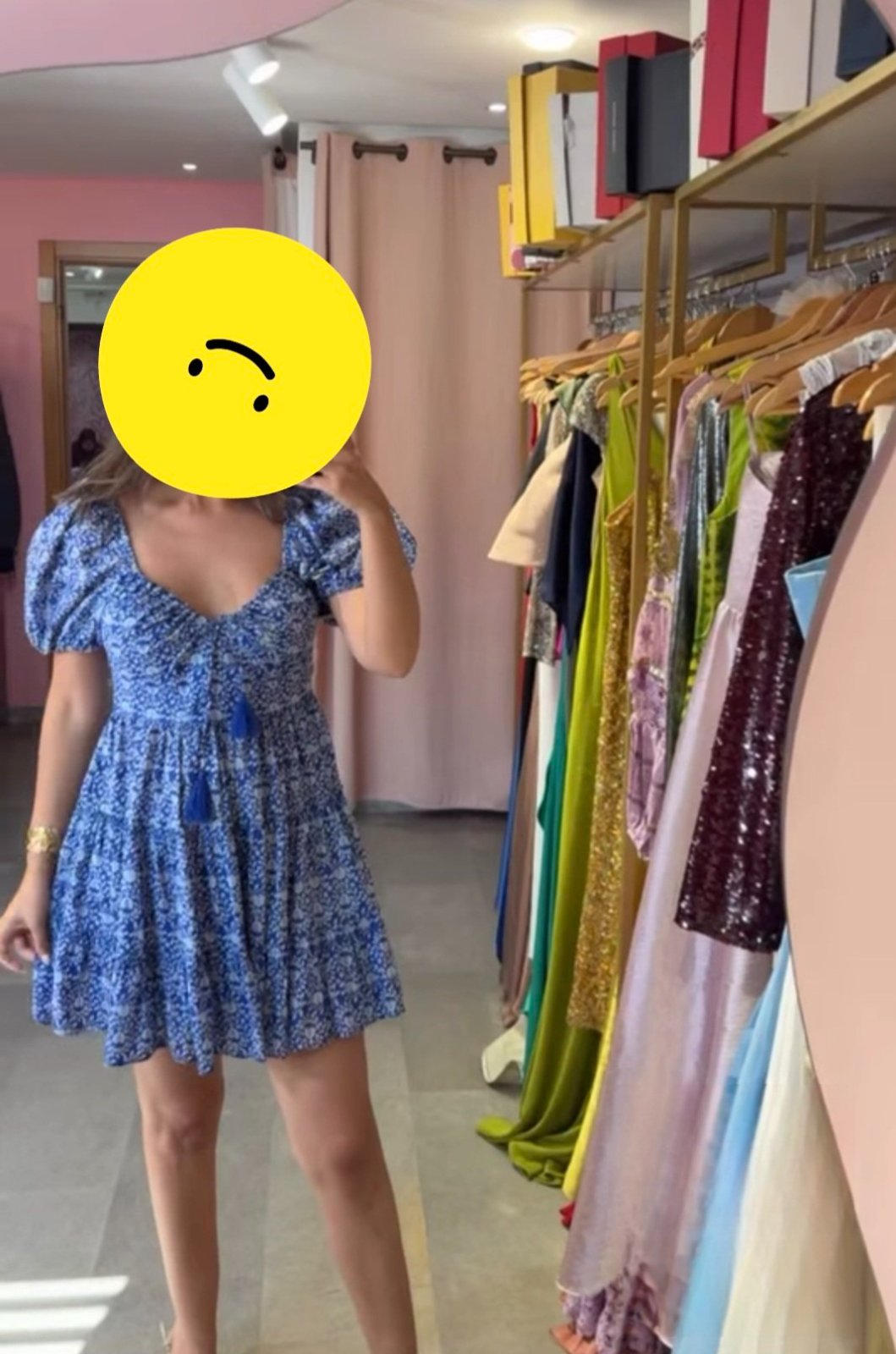 Robe fleurie bleue