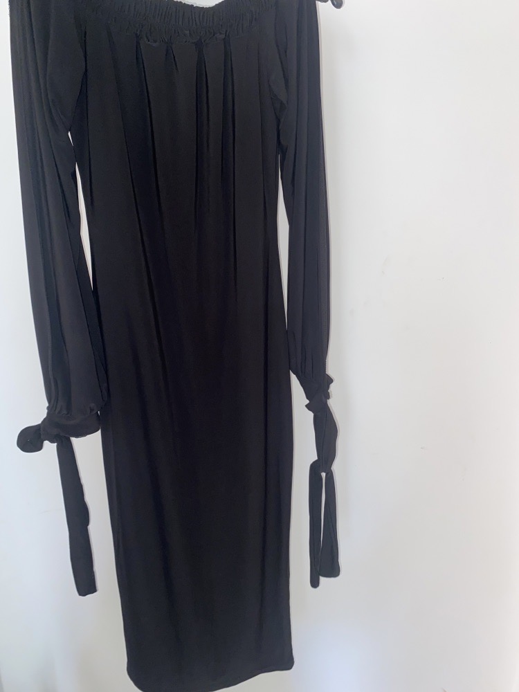 Robe noir