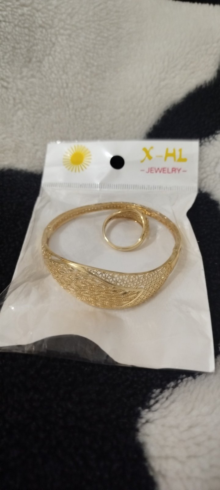 Farda w khatem Faux bijoux mezianin barcha 