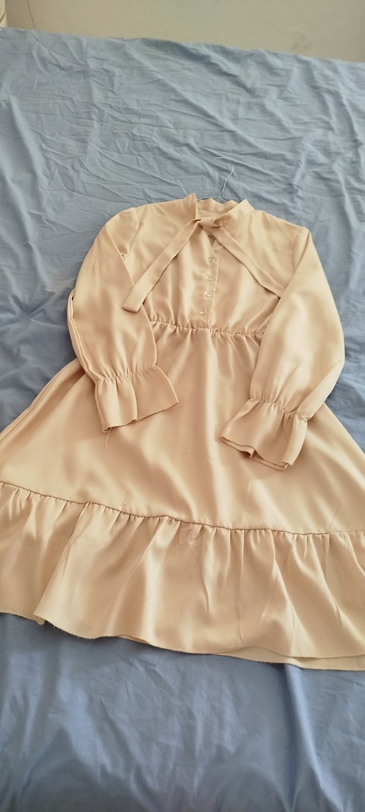 Jolie robe beige de shein 