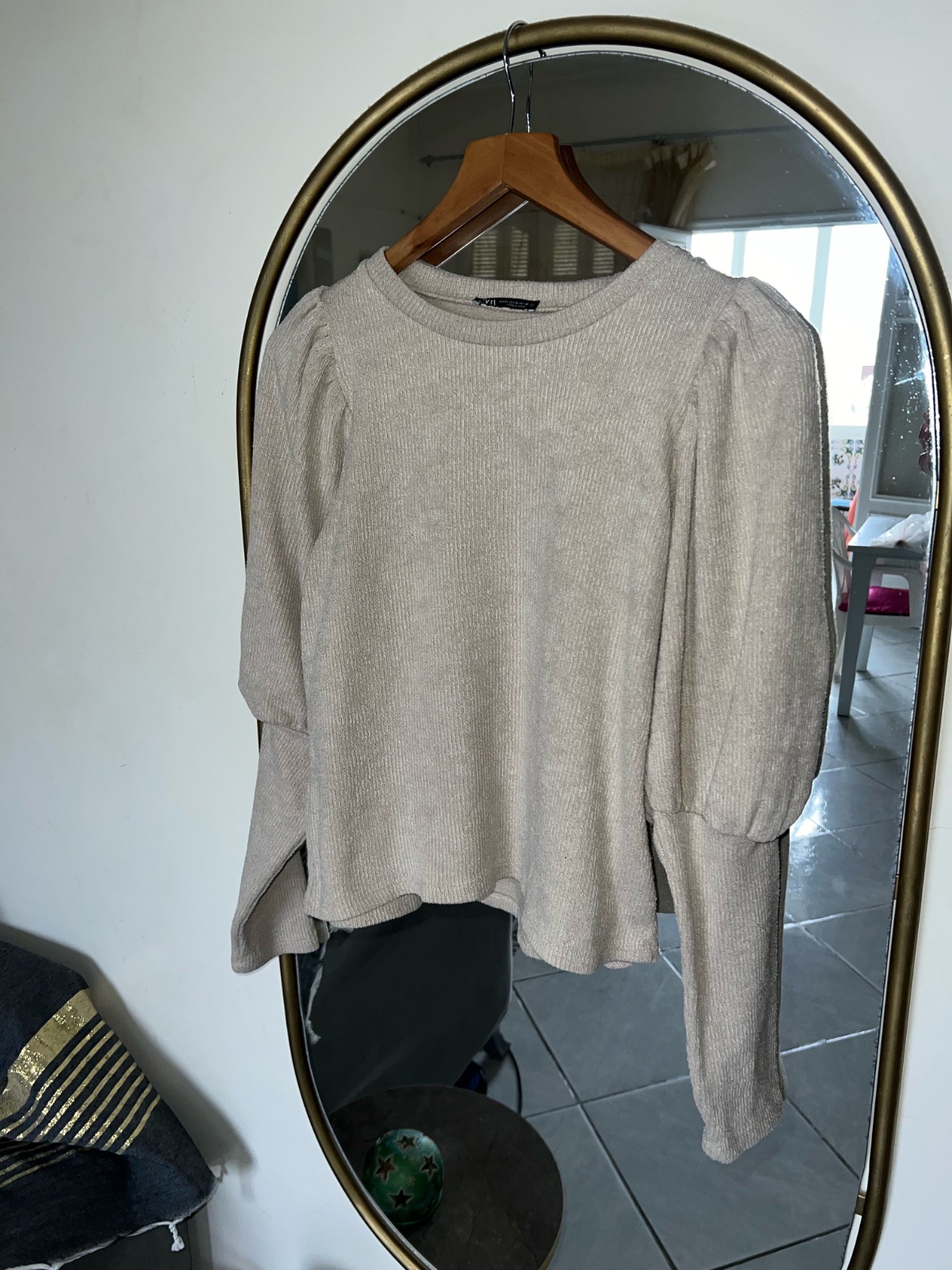 Pull Zara beige très chic