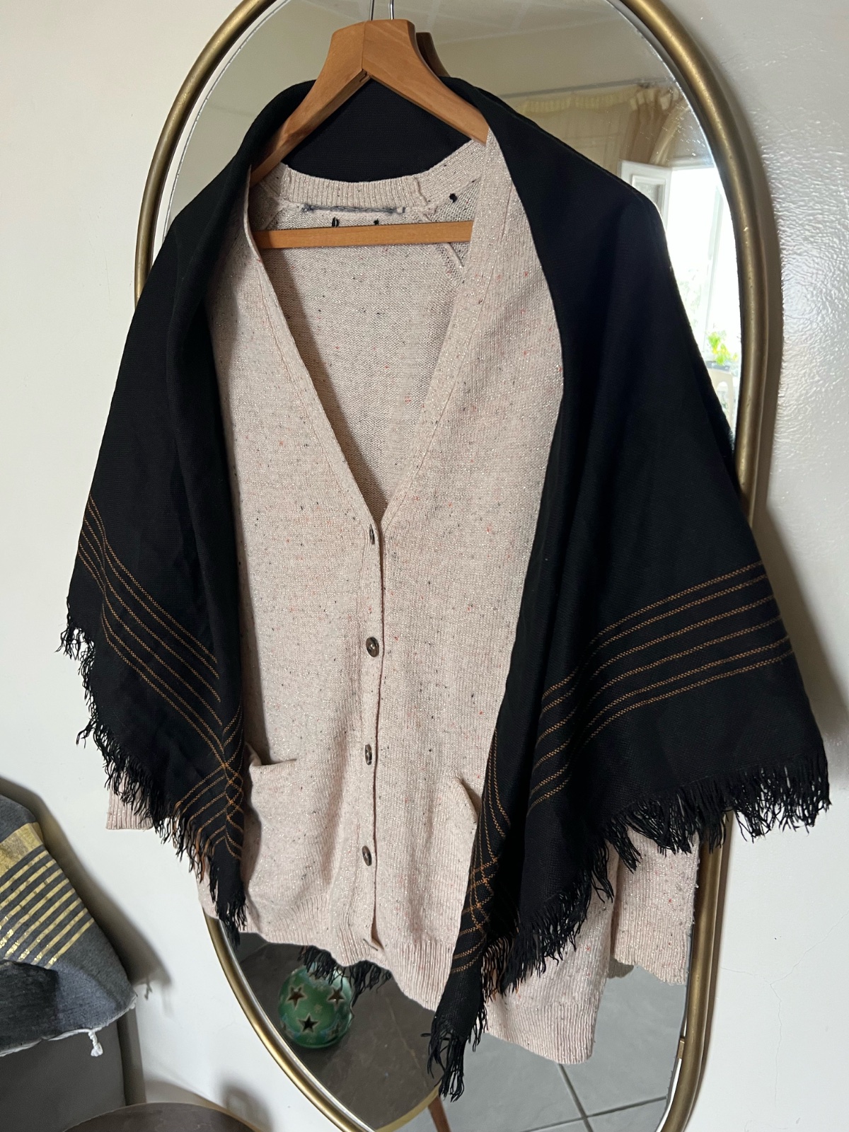 Gilet avec écharpe gratuit