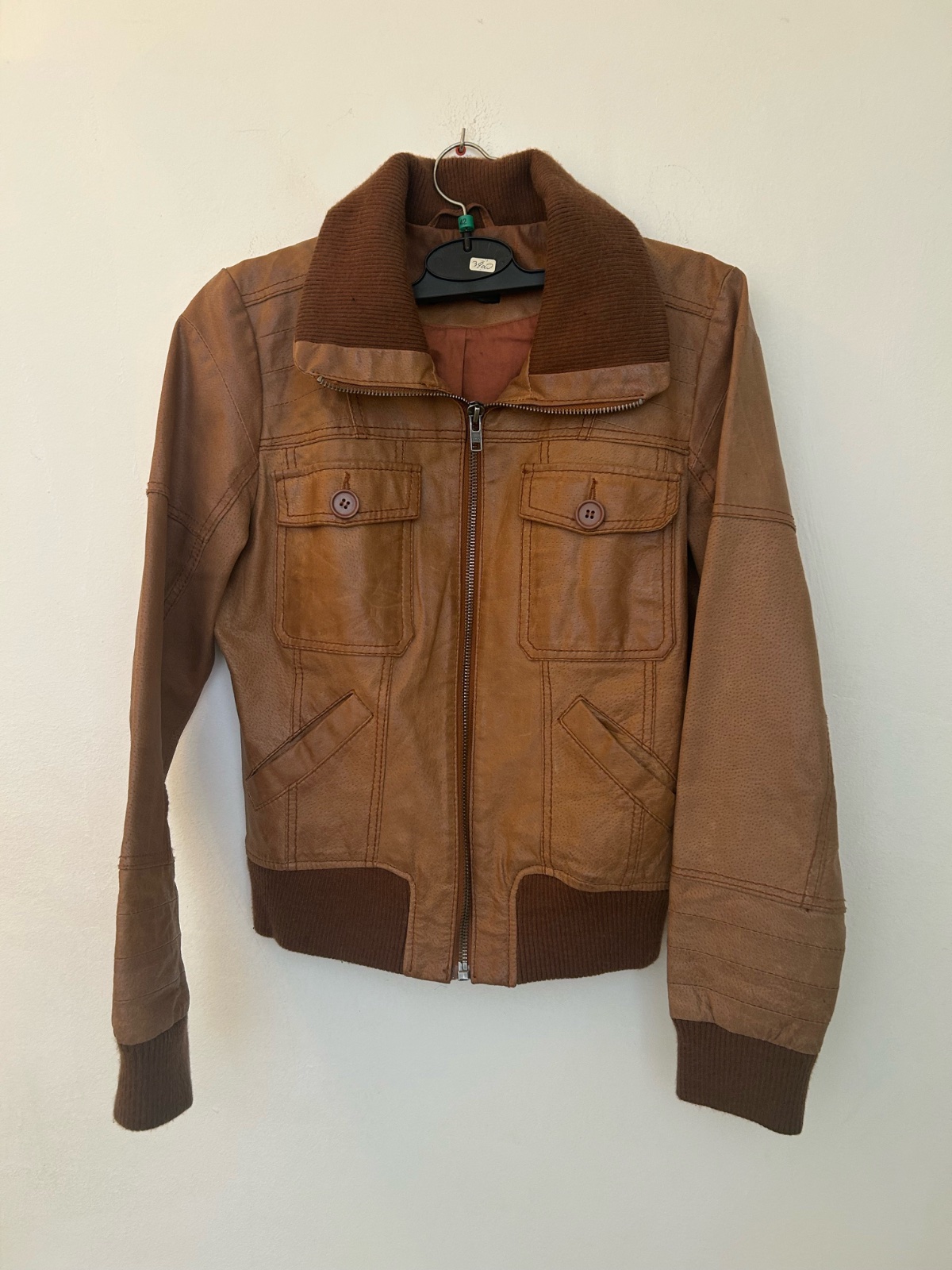 Veste Only