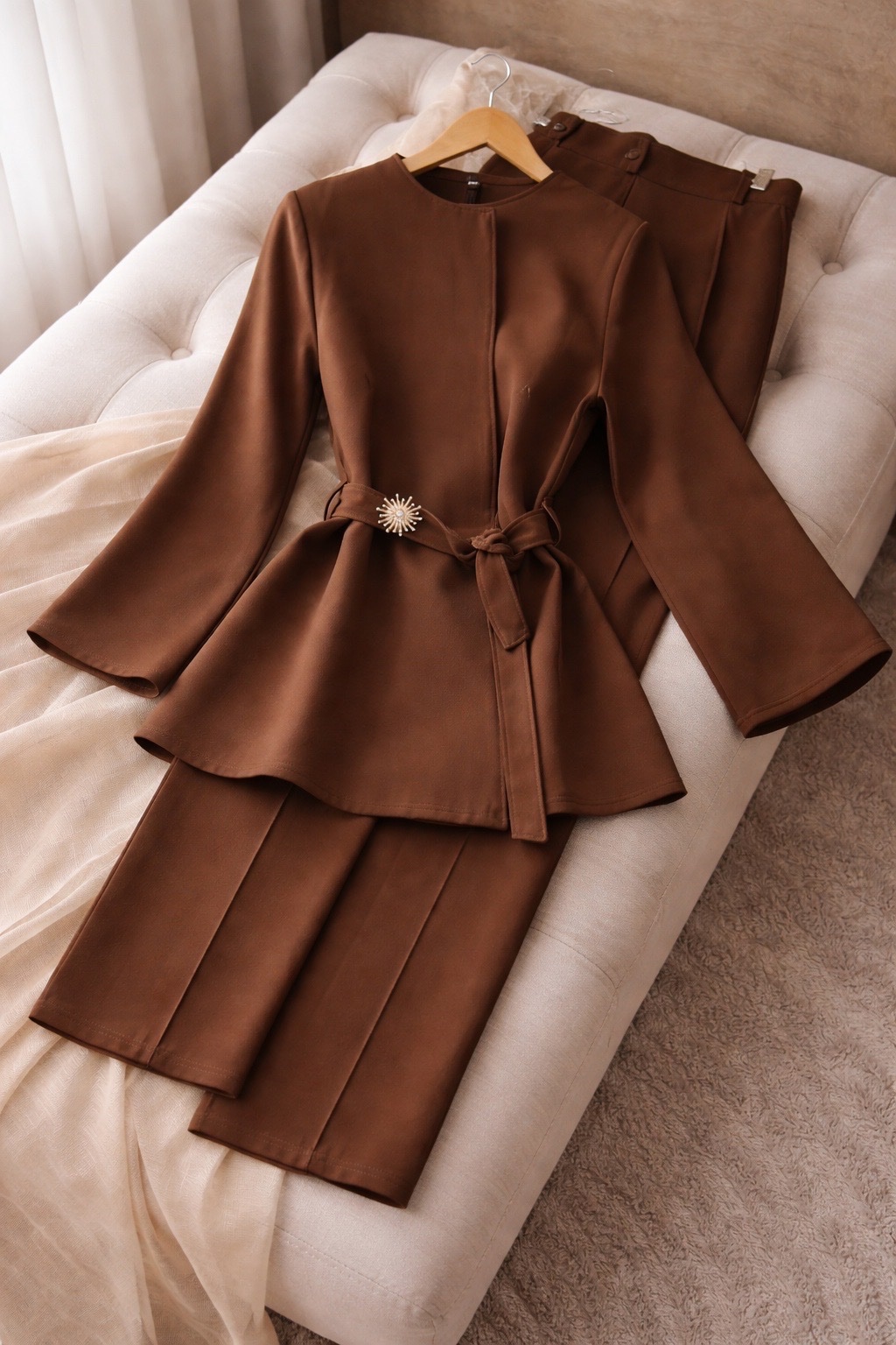 Set chic