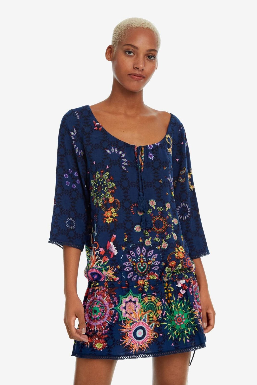 Robe de plage desigual 