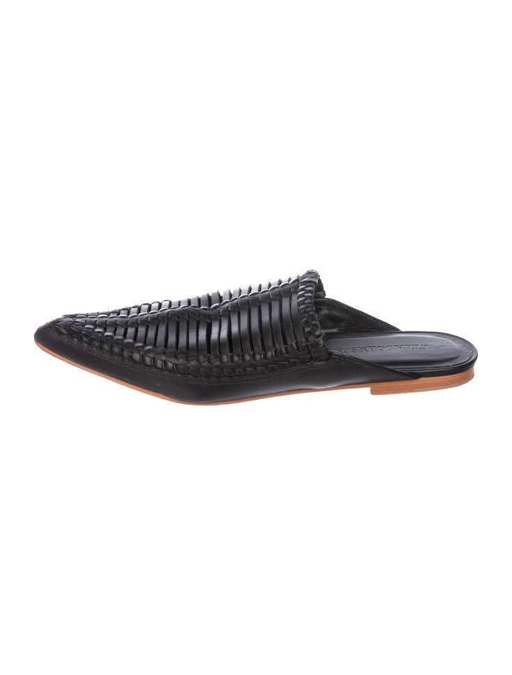 Babouche en cuir tressé 