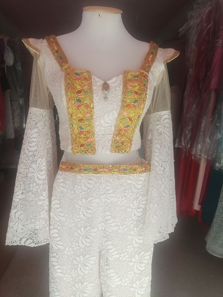 Tenue 2 pièces pour Henna ou Hammem.