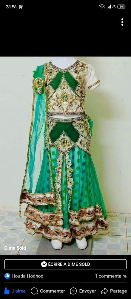 Petit Sari origine inde pour enfant.