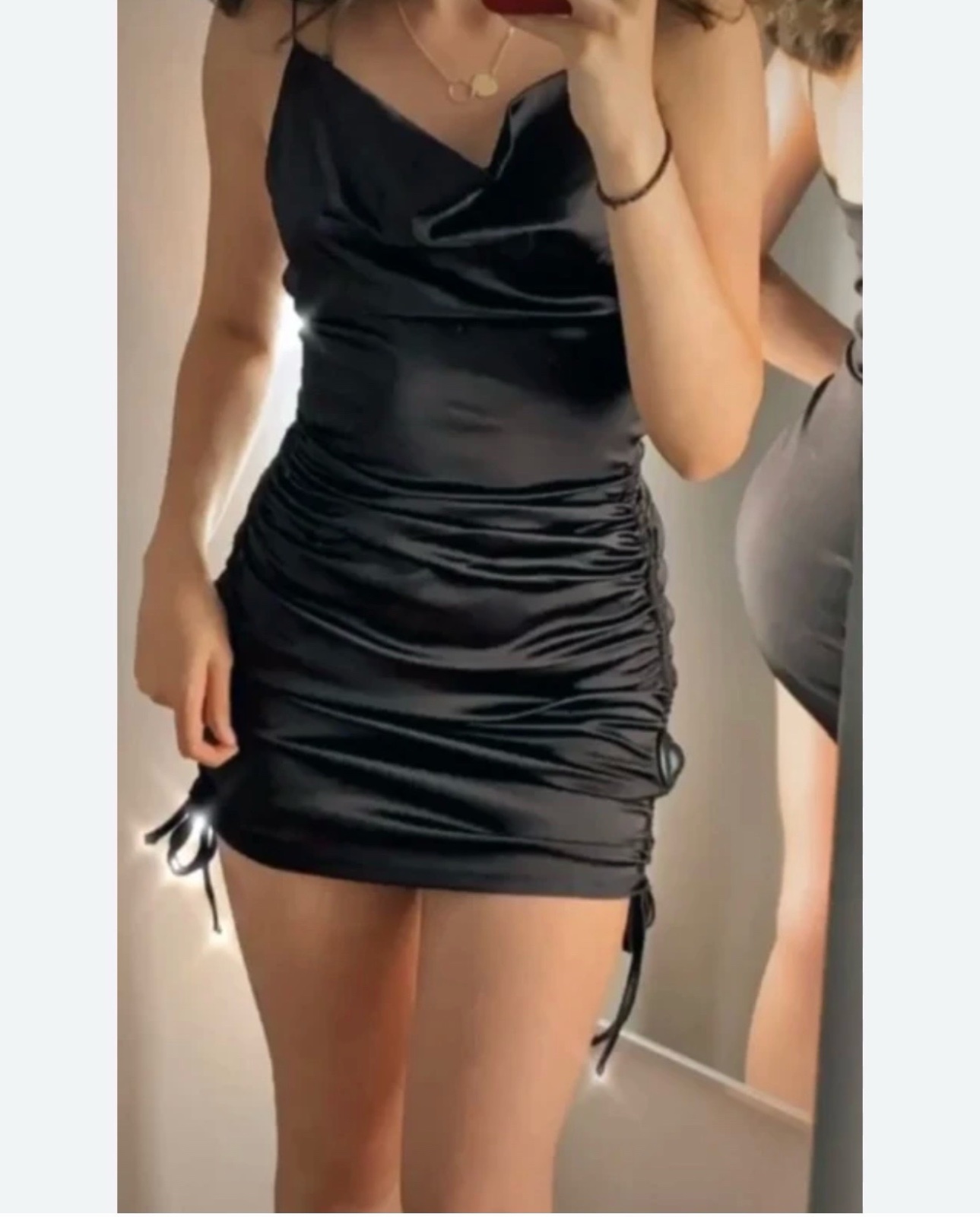 Robe noire taille L